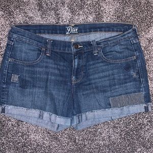Medium Dark Denim Shorts Old Navy Diva Collection